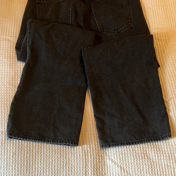 Aritzia Denim Forum Farrah Jeans (28W/28L) - Picture 6 of 7